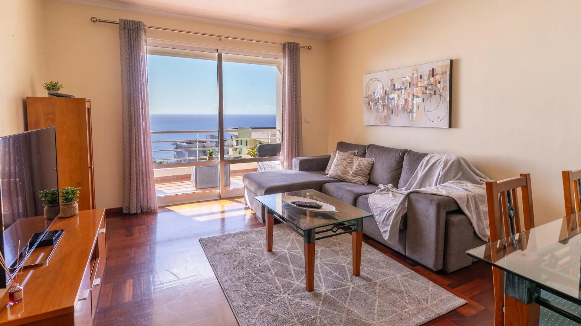 Apartamento Vista Azul フンシャル アパート
