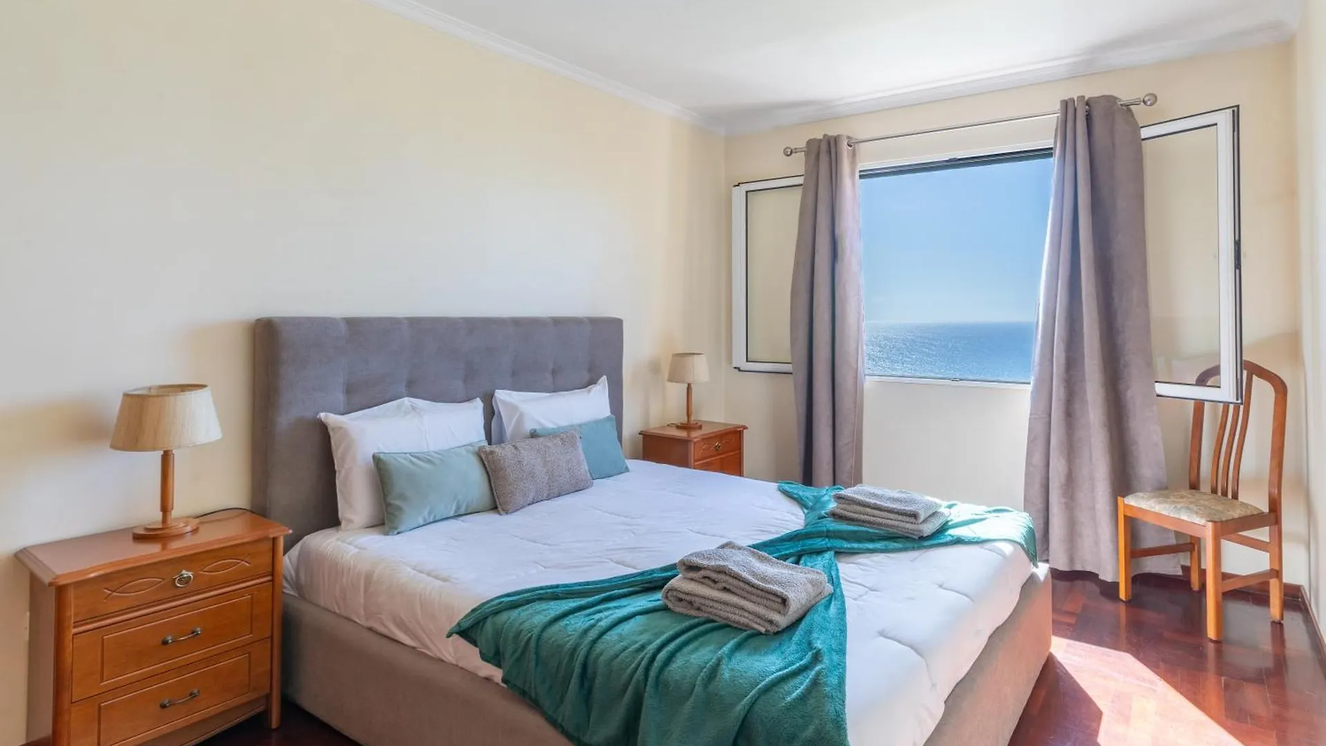 Apartamento Vista Azul フンシャル